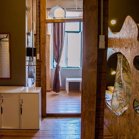 Apartment Alfama Patio Lissabon