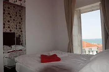 Alfama Patio Apartmán *