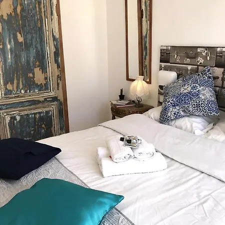 Alfama Patio Апартаменты Лиссабон