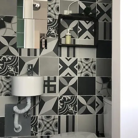 Апартаменты Alfama Patio