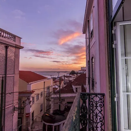 Alfama Patio * Lissabon