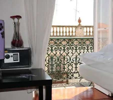 Alfama Patio Apartamento